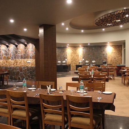 Corbett Suman Grand Hotel Corbett National Park Екстериор снимка