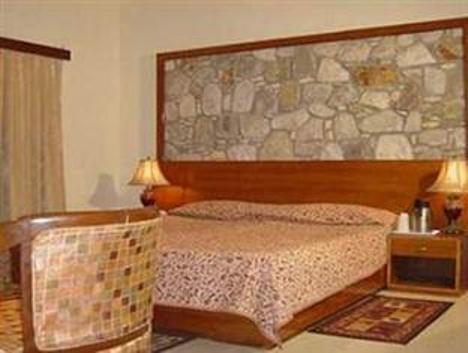 Corbett Suman Grand Hotel Corbett National Park Екстериор снимка