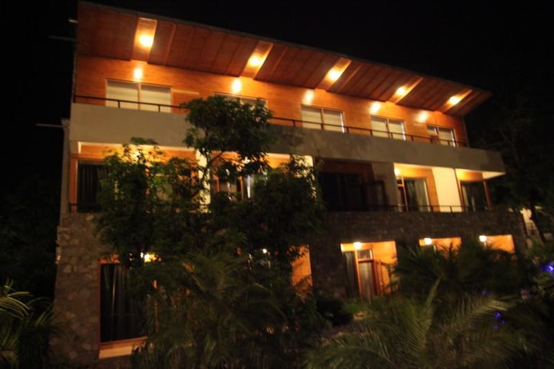 Corbett Suman Grand Hotel Corbett National Park Екстериор снимка